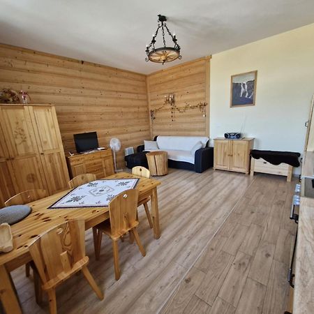 Apartamenty Na Szlaku Чарны-Дунаец Экстерьер фото