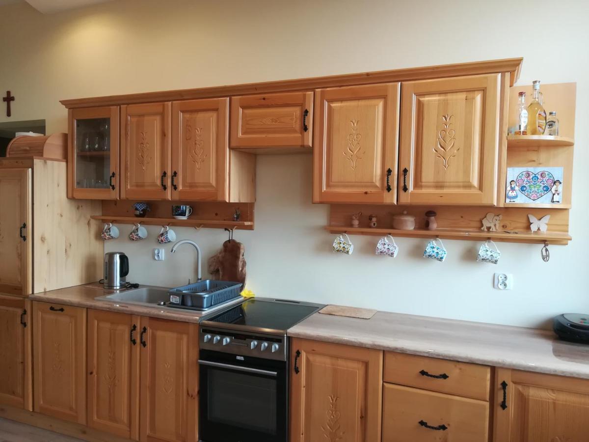 Apartamenty Na Szlaku Чарны-Дунаец Экстерьер фото
