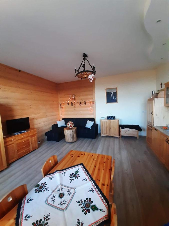 Apartamenty Na Szlaku Чарны-Дунаец Экстерьер фото